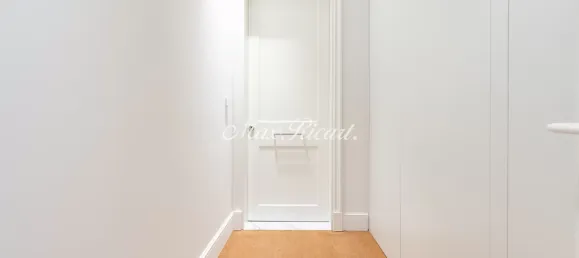 Квартира с 2 комнатами в Старый город, Испания № 33997 20