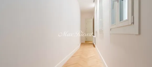 Квартира с 2 комнатами в Старый город, Испания № 33997 19