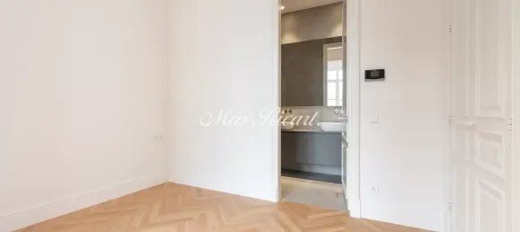 Квартира с 2 комнатами в Старый город, Испания № 33997 74