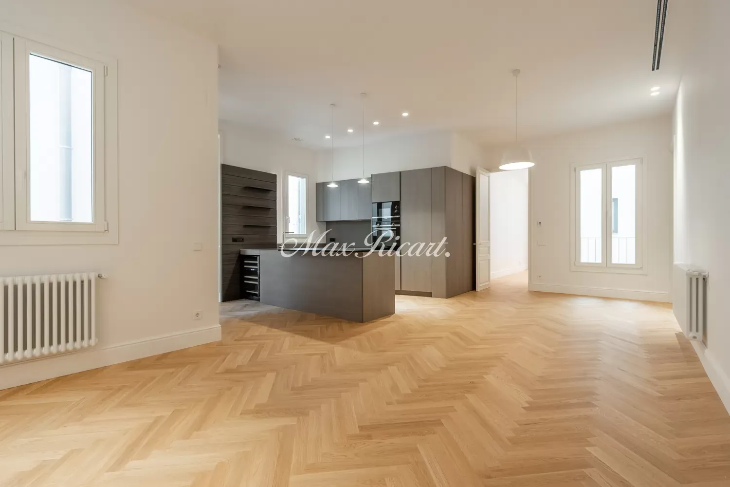 Квартира с 2 комнатами в Старый город, Испания № 33997