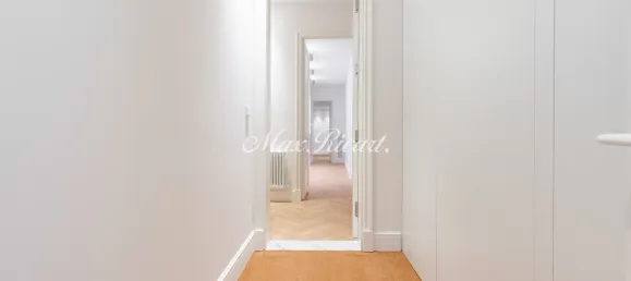 Квартира с 2 комнатами в Старый город, Испания № 33997 2