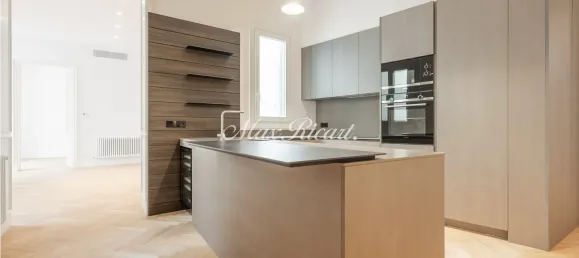 Квартира с 2 комнатами в Старый город, Испания № 33997 33