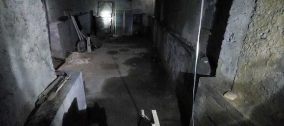 Дом с 10 комнатами в Кастельнуово Магра, Италия № 216823 28