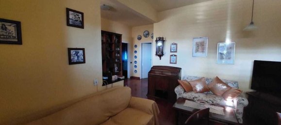 Дом с 10 комнатами в Кастельнуово Магра, Италия № 216823 2