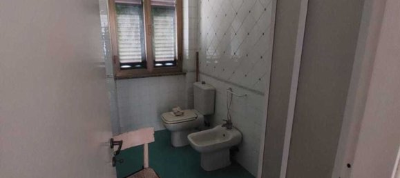 Дом с 10 комнатами в Кастельнуово Магра, Италия № 216823 15