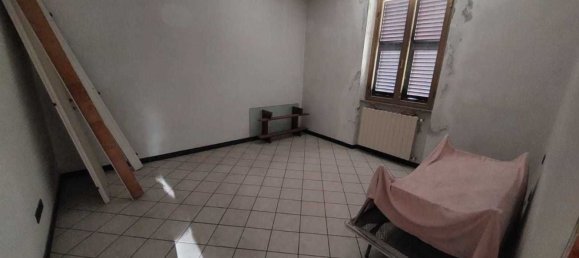 Дом с 10 комнатами в Кастельнуово Магра, Италия № 216823 18