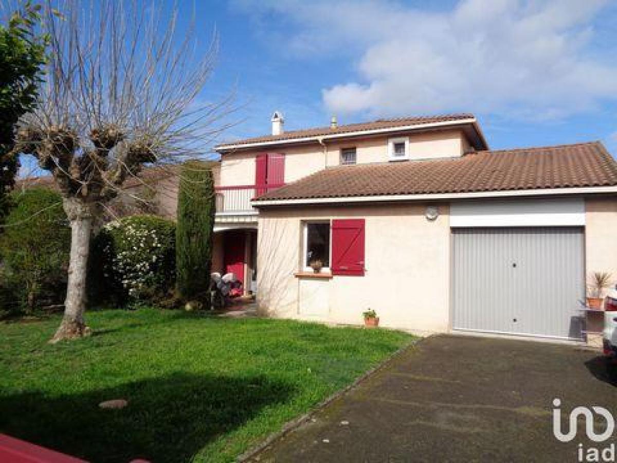 Дом с 4 спальнями в Кастельсарразен, Франция № 24044