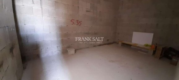 2 bedrooms Maisonette in Victoria, Malta No. 616 2