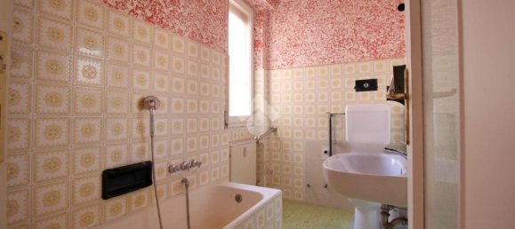 Apartamento de 3 dormitorios en Missaglia, Italy No. 365482 8