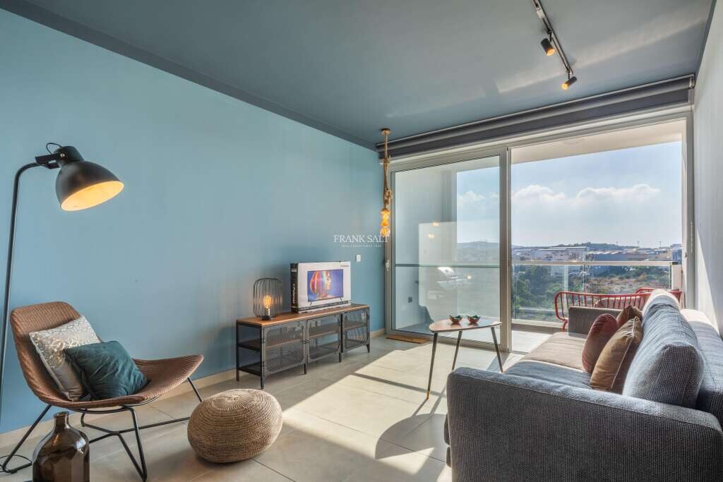 Квартира с 3 спальнями в Моста, Мальта № 11275