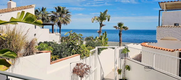 Таунхаус с 4 спальнями в Эстепона, Испания № 102930 8