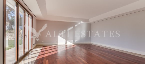 Villa de 4 dormitorios en Cascais, Portugal No. 97508 8