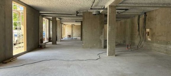 Gewerbliche Immobilie in Gleize, France 349m², Nr. 287415 5