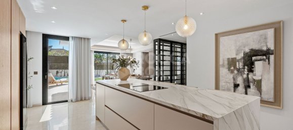 5 chambres Villa à Marbella, Spain No. 122942 10