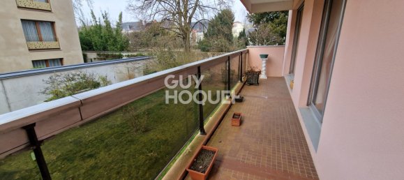 Квартира с 2 спальнями в Шартр, Франция № 197486 9