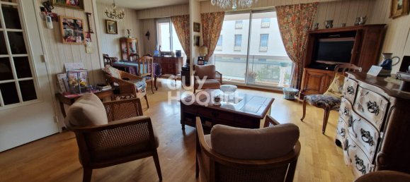 Квартира с 2 спальнями в Шартр, Франция № 197486 4