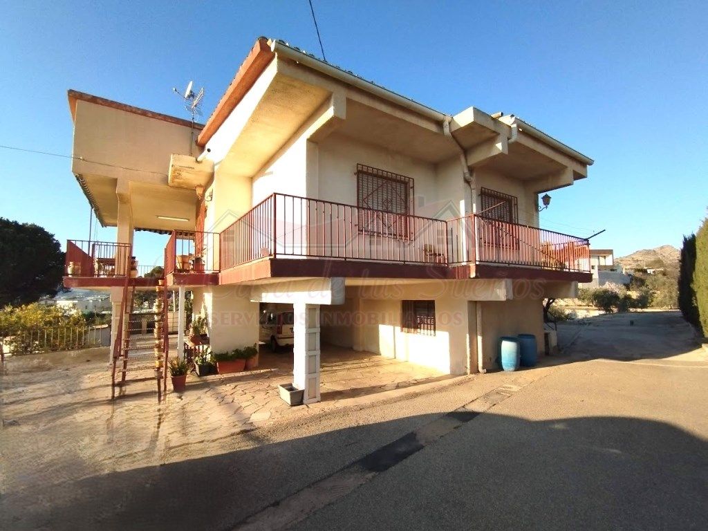 4 Schlafzimmer Haus in Petrer, Spain, Nr. 90650