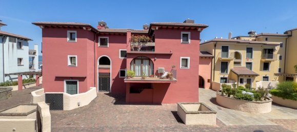 2 غرف نوم شقة في Trieste, Italy رقم 316982 9