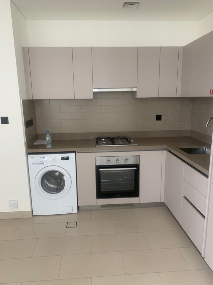 Apartamento de 2 dormitorios en SOBHA CREEK VISTAS, Dubai, UAE No. 60981