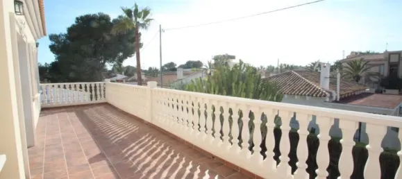 4 bedrooms House in Cabo Roig, Spain No. 130955 23