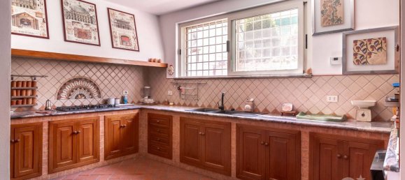 9 bedrooms Villa in Rome, Italy No. 359155 9