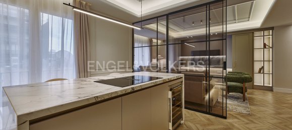 Apartamento de 3 dormitorios en Madrid, Spain No. 126375 10