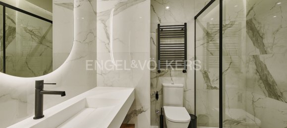 Apartamento de 3 dormitorios en Madrid, Spain No. 126375 36