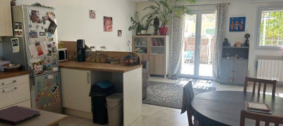 2 bedrooms House in Pertuis, France No. 363272 3