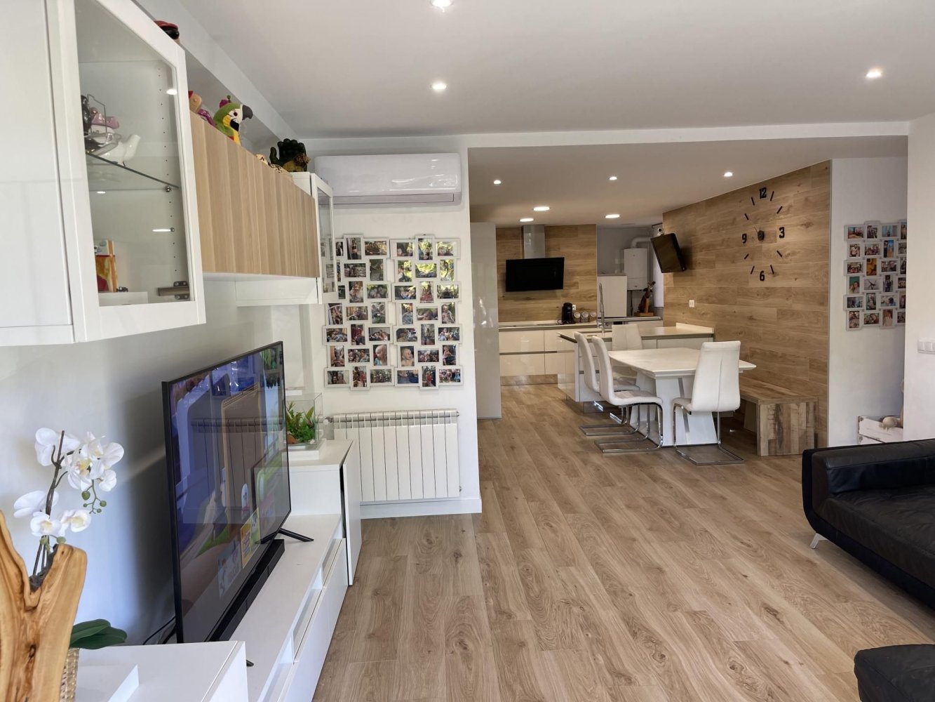 4 bedrooms Apartment in Tres Cantos, Spain No. 198900