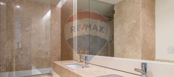 4 غرف نوم منزل ذو طابقين في Lisbon, Portugal رقم 115401 11