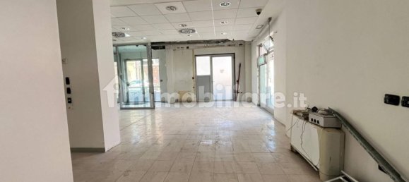5 rooms Commercial property in Stornara, Italy No. 329981 8