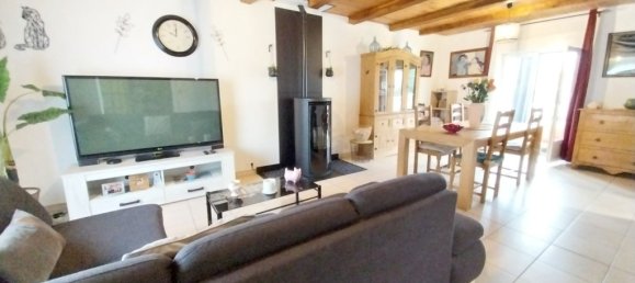 Casa de 3 dormitorios en Miniac-Morvan, France No. 198891 4