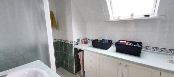 Casa de 3 dormitorios en Miniac-Morvan, France No. 198891 10