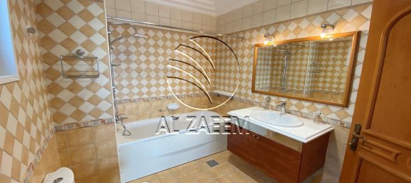 4 bedrooms Villa in Marina Village, UAE No. 29745 19