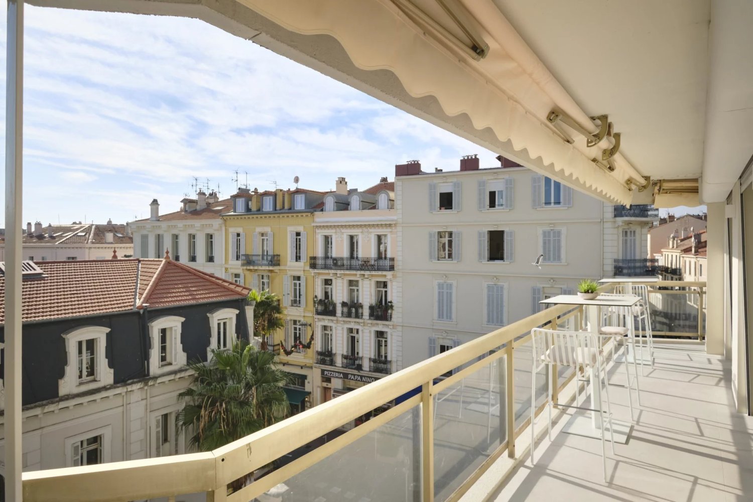 2 bedrooms Apartment in Cannes, France No. 1938
