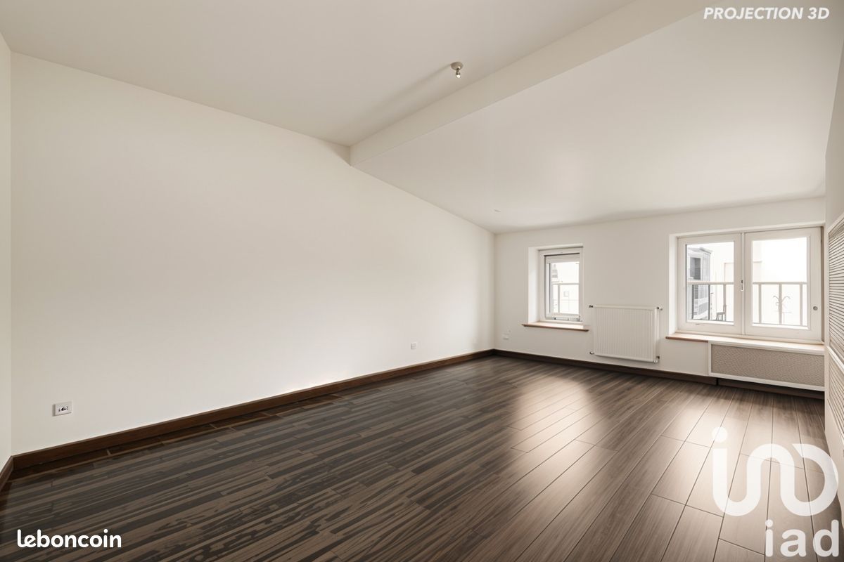 6 chambres Maison de ville à Toul, France No. 70776