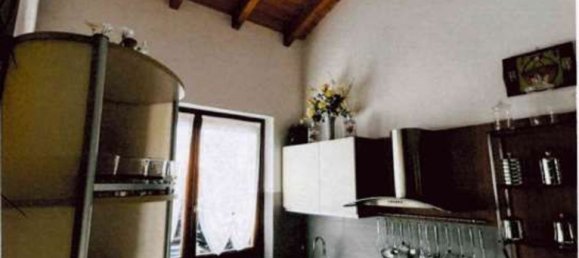 6 rooms Villa in Besozzo, Italy No. 263490 8