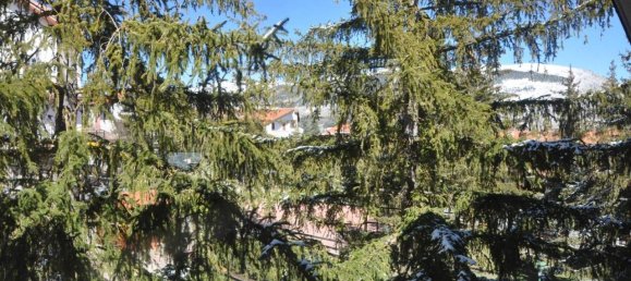 3-salle Appartement à Pescocostanzo, Italy No. 42574 17