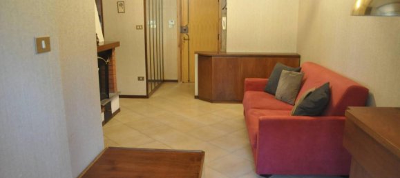 3-salle Appartement à Pescocostanzo, Italy No. 42574 11