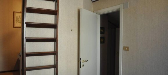 3-salle Appartement à Pescocostanzo, Italy No. 42574 21