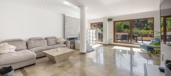 3 bedrooms Apartment in Marbella, Spain No. 180774 4