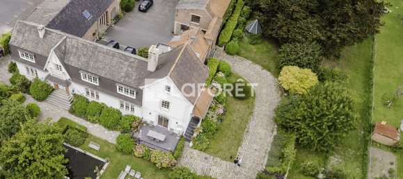 6 bedrooms House in Douai, France No. 363081 8