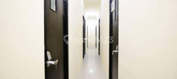 24 bedrooms House in Grogol Petamburan, Indonesia No. 1416 31