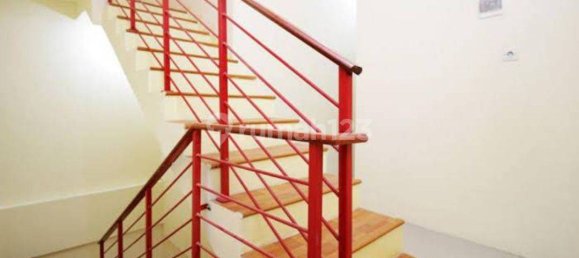 24 bedrooms House in Grogol Petamburan, Indonesia No. 1416 13