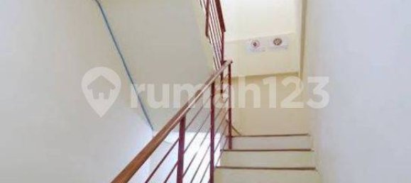 24 bedrooms House in Grogol Petamburan, Indonesia No. 1416 14