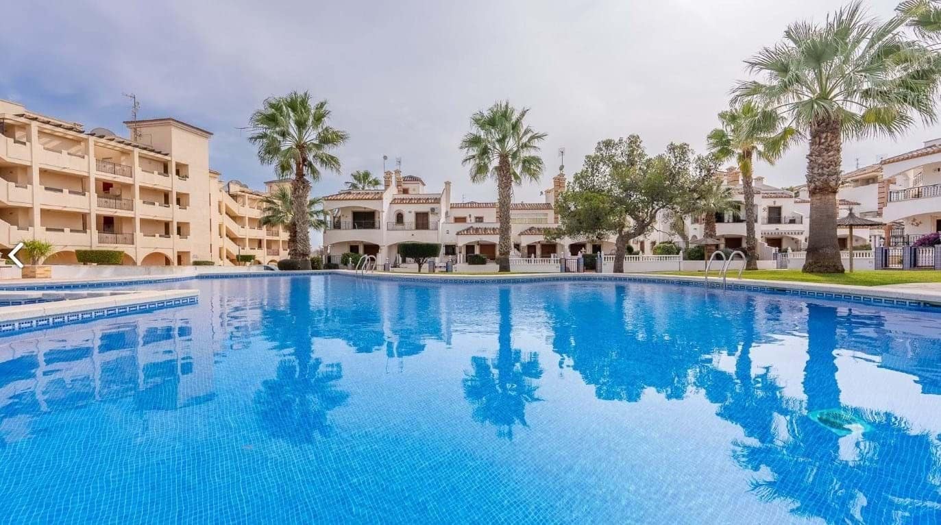 2 bedrooms Penthouse in Alicante, Spain No. 133314