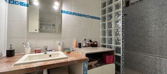Apartamento T2 em Marseille, France N.º 306360 10