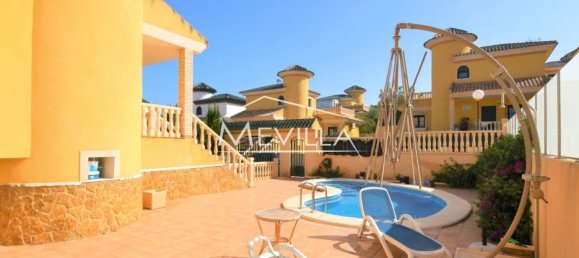 4 bedrooms House in Alicante, Spain No. 160241 3