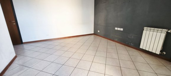 3-salle Appartement à Rome, Italy No. 200374 9