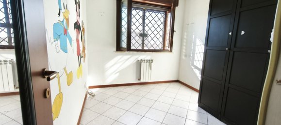 3-salle Appartement à Rome, Italy No. 200374 11